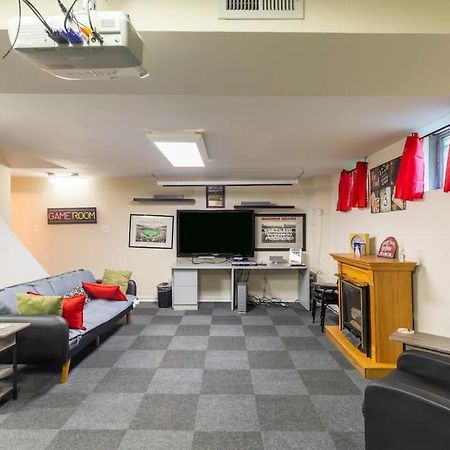 Lrge 5 Bedroom 9 Beds Near Dc-Pool, Hot Tub, Gym, Game Rm, Fire Pit Bowie Exterior photo