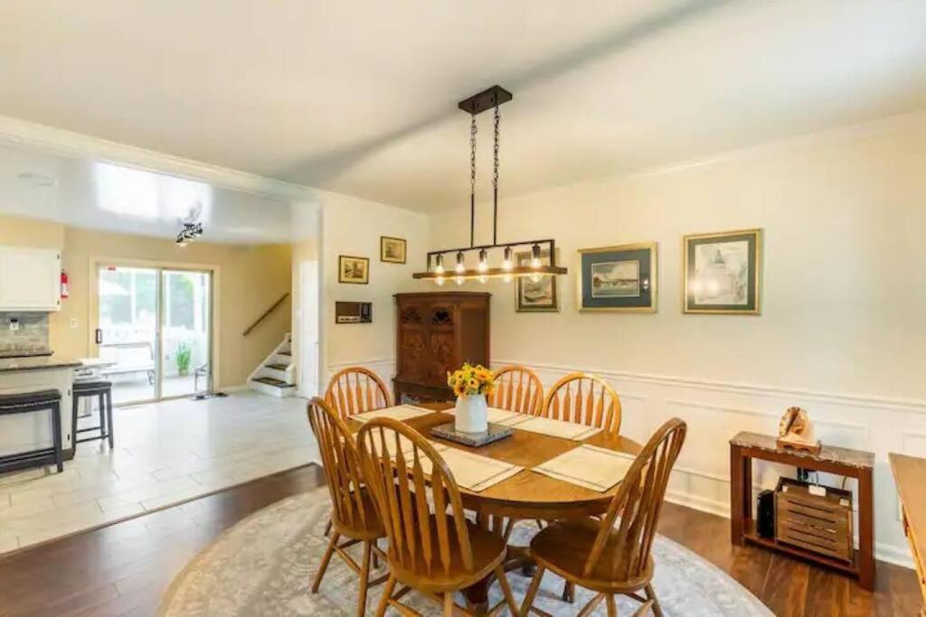 Lrge 5 Bedroom 9 Beds Near Dc-Pool, Hot Tub, Gym, Game Rm, Fire Pit Bowie Exterior photo